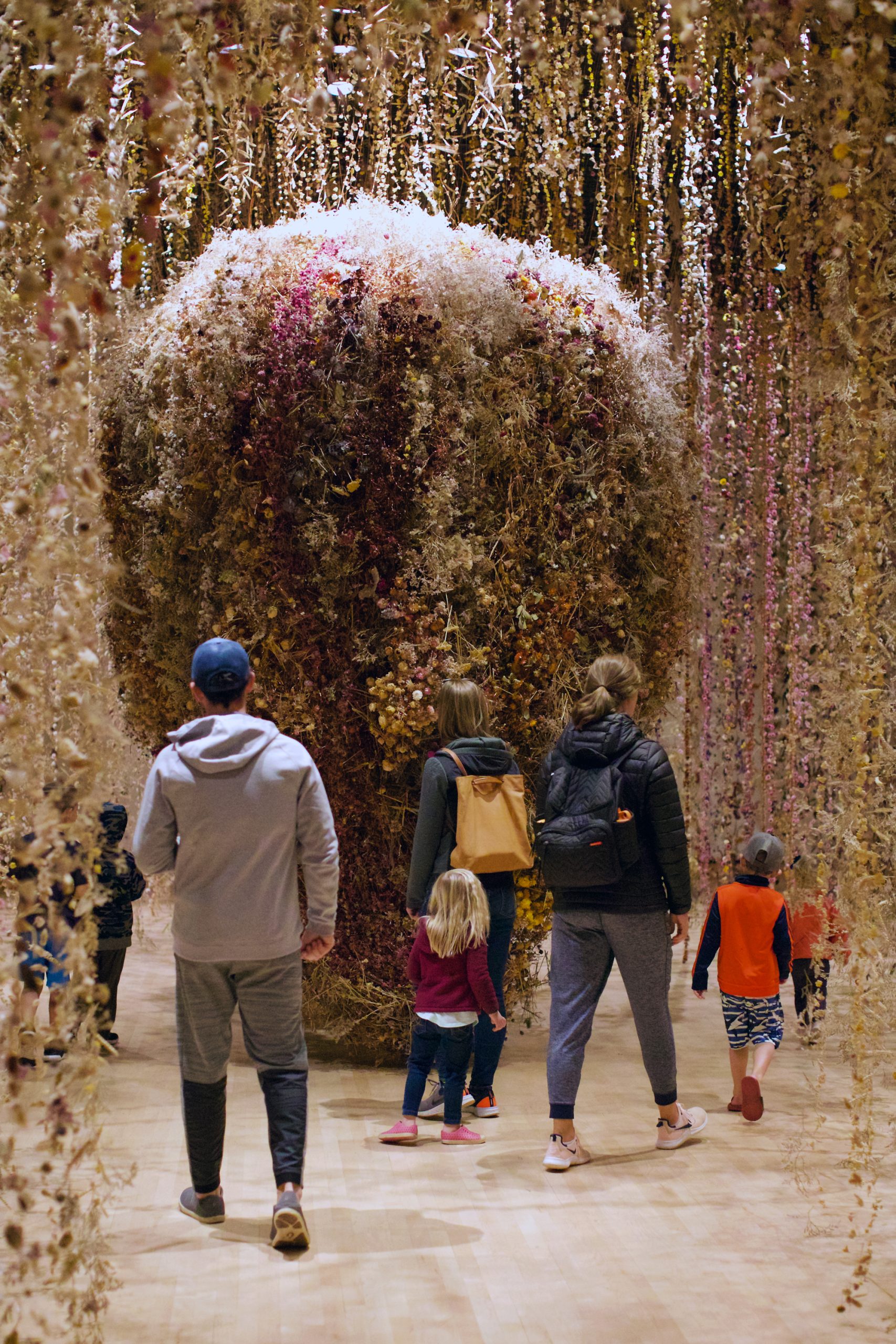 Rebecca Louise Law, The Womb, 2019-20.